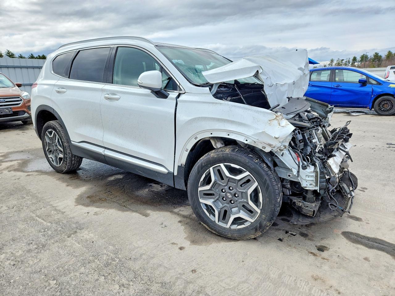 2022 Hyundai Santa Fe Limited - Image 4