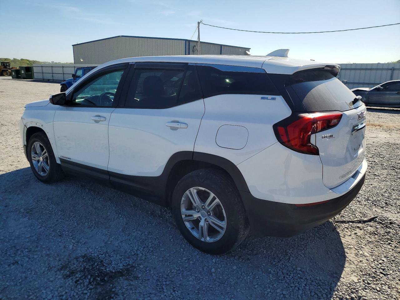 2020 GMC Terrain - Фото 2