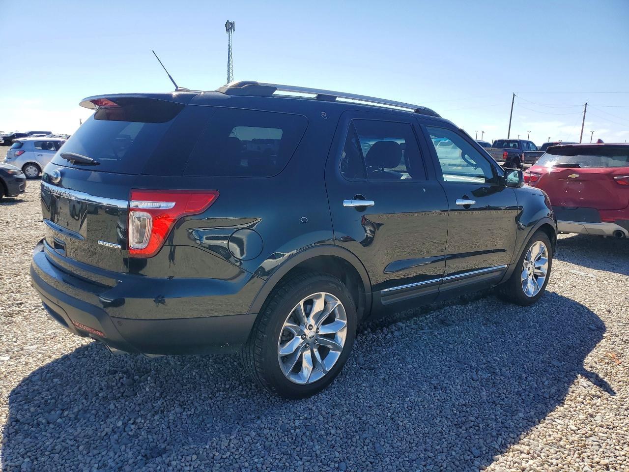 2014 Ford Explorer Xlt - Image 3