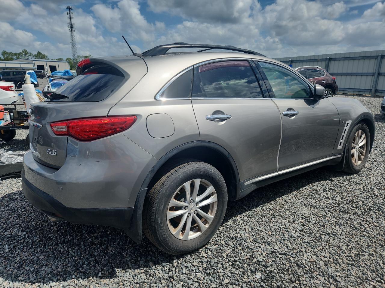2010 Infiniti Fx35 Base - Фото 3