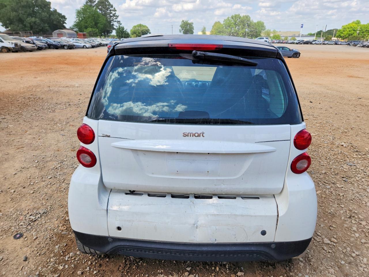 2015 Smart Fortwo Pure - Image 6