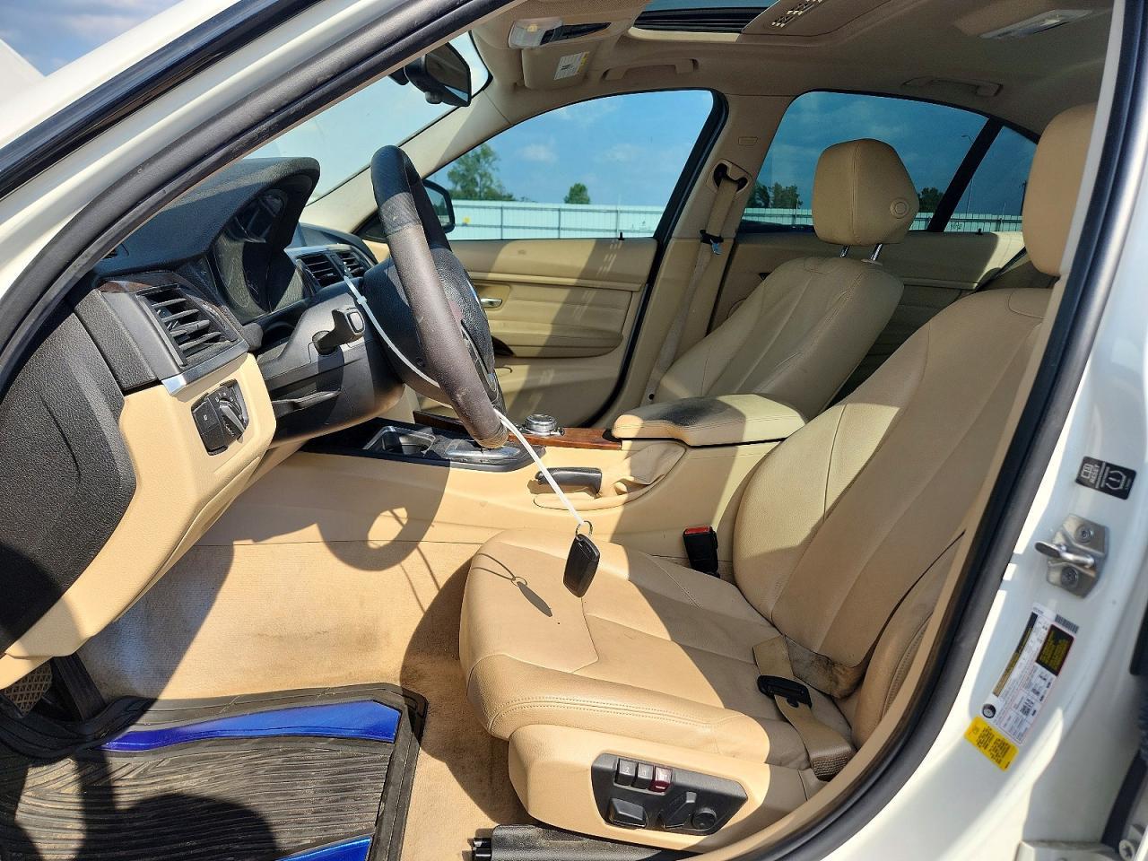 2015 BMW 328 I - Image 7