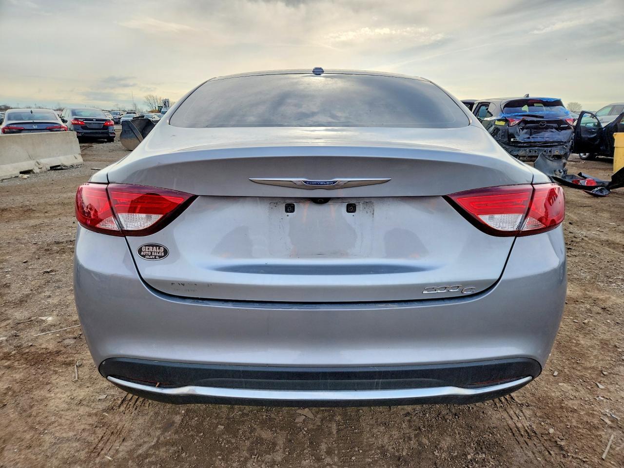 2015 Chrysler 200 C - Фото 6
