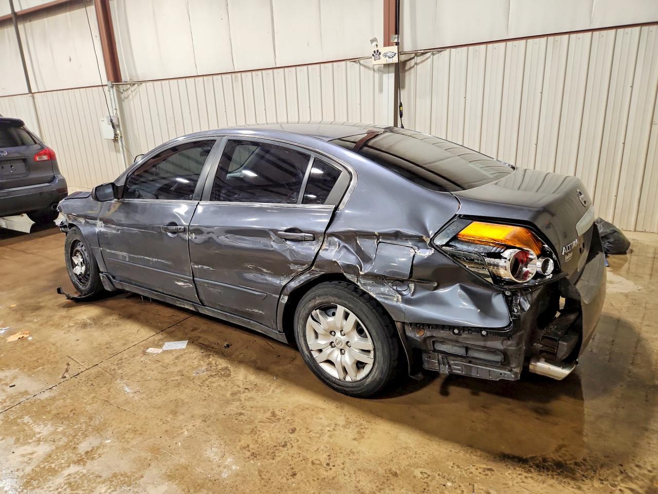 2010 Nissan Altima 2.5 - Image 2