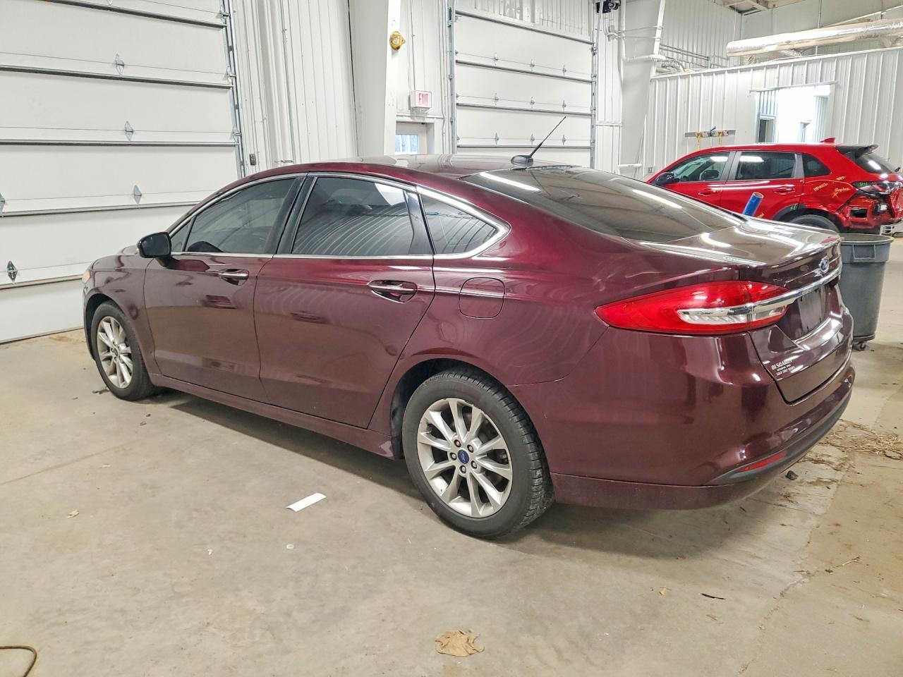 2017 Ford Fusion Se - Image 2