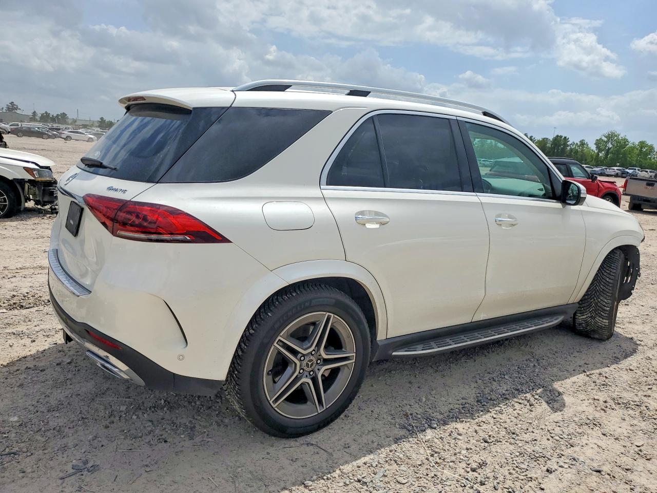 2020 Mercedes-Benz Gle 350 4Matic - Фото 3