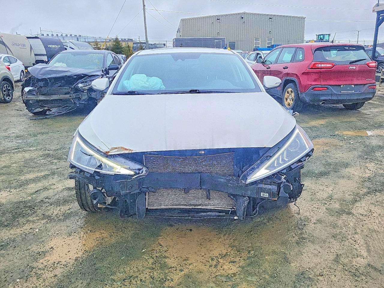 2020 Hyundai Elantra Sel - Фото 5