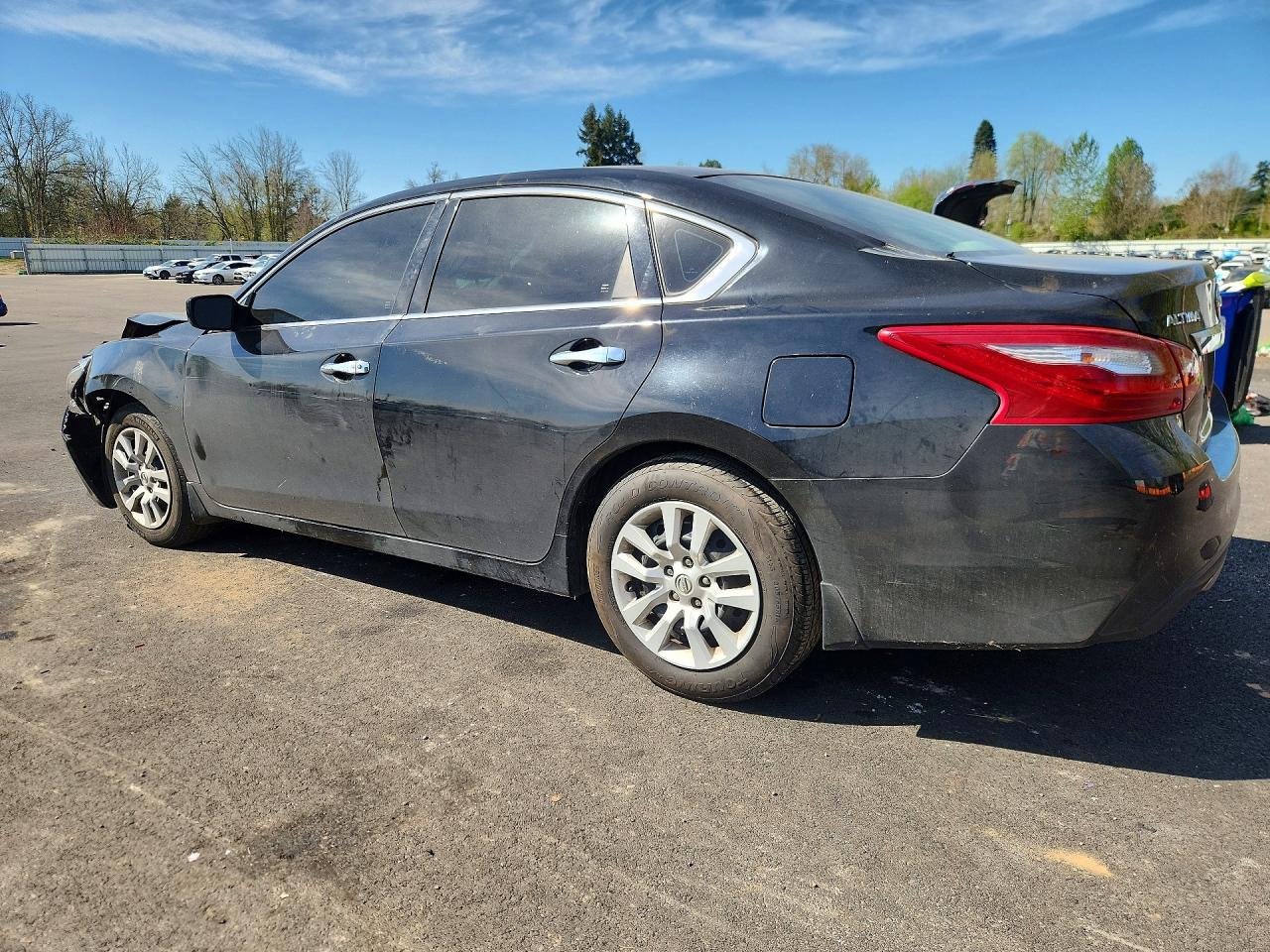 2018 Nissan Altima 2.5 S - Image 2