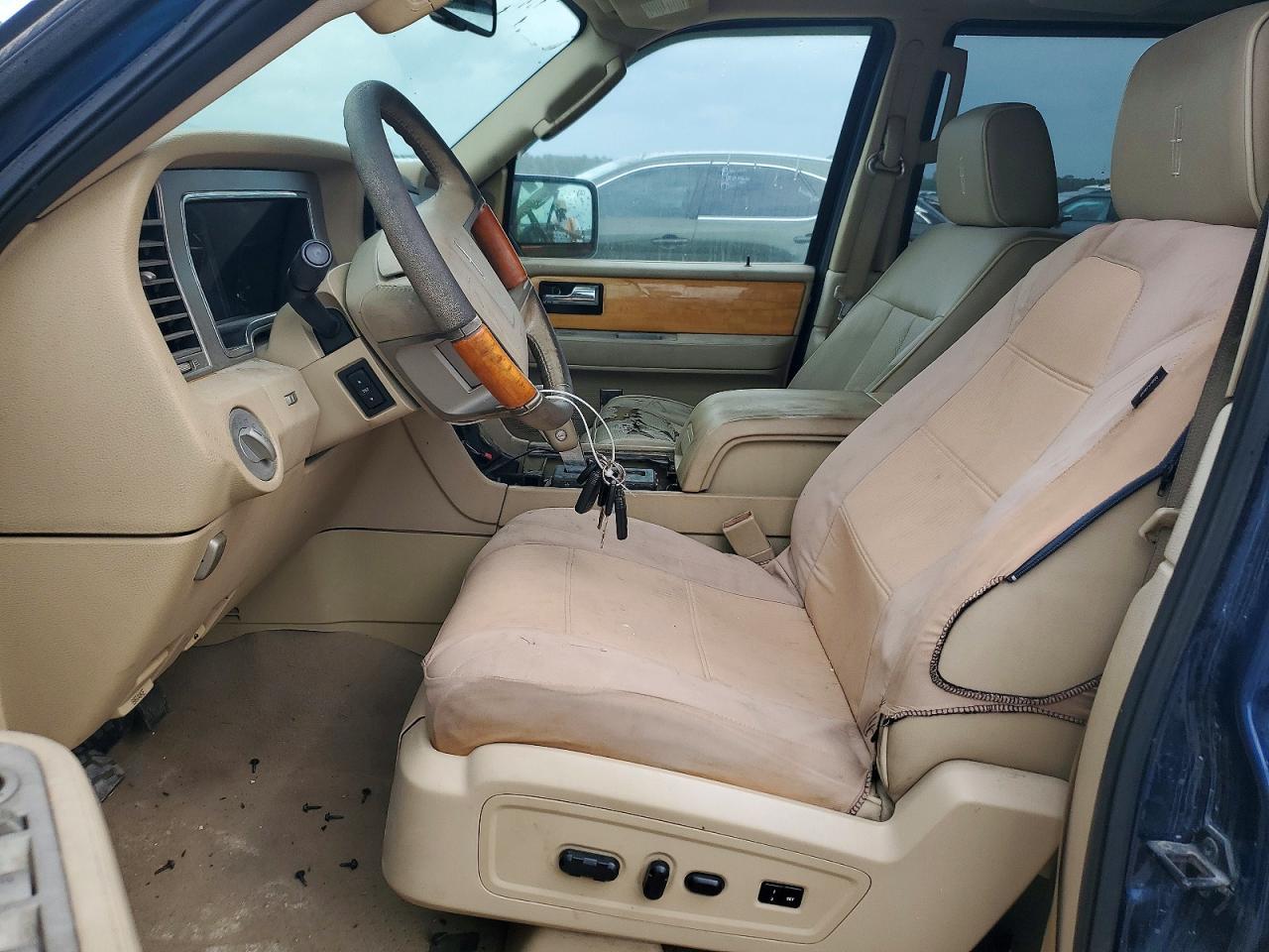 2007 Lincoln Navigator - Image 7