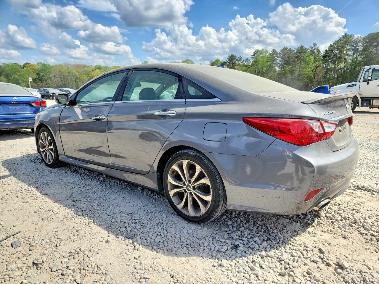 2014 Hyundai Sonata Se - Фото 2