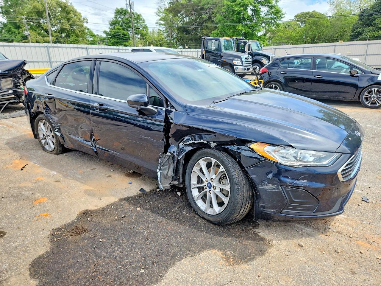 2020 Ford Fusion Se - Image 4