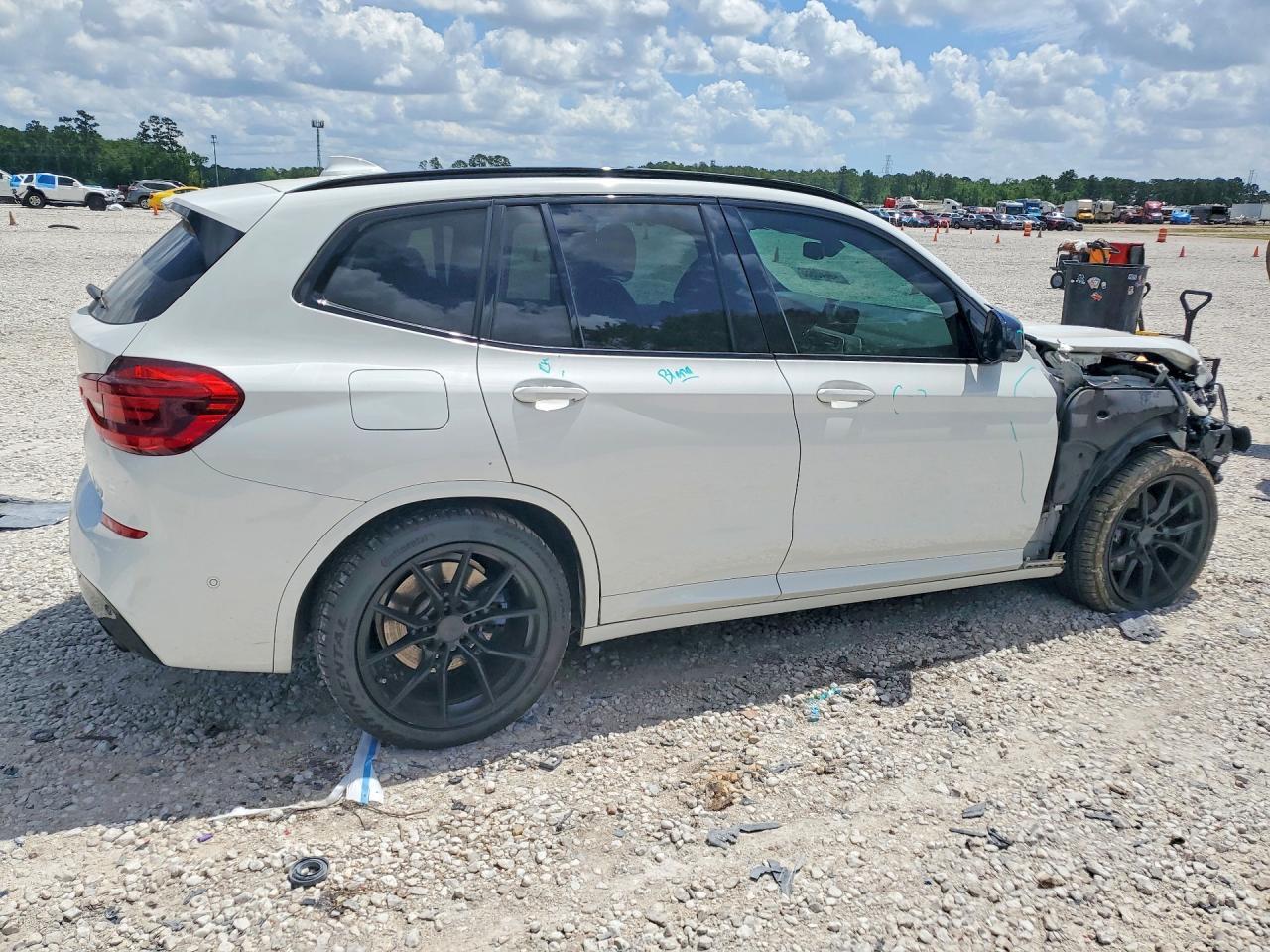 2020 BMW X3 xDrivem40I - Image 3