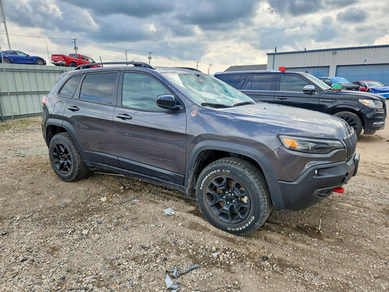 2022 Jeep Cherokee Trailhawk - Image 4