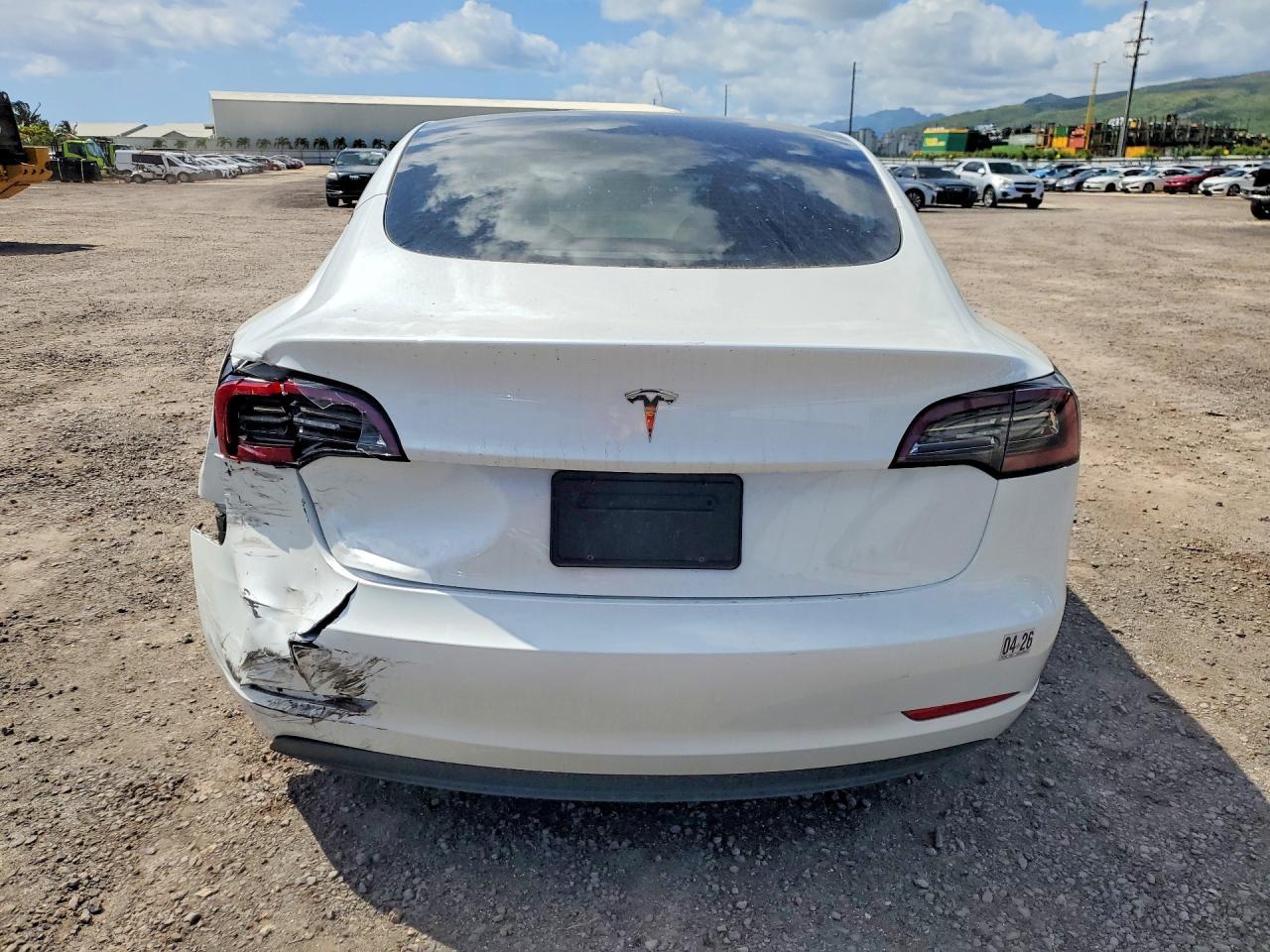 2023 Tesla Model 3 - Image 6