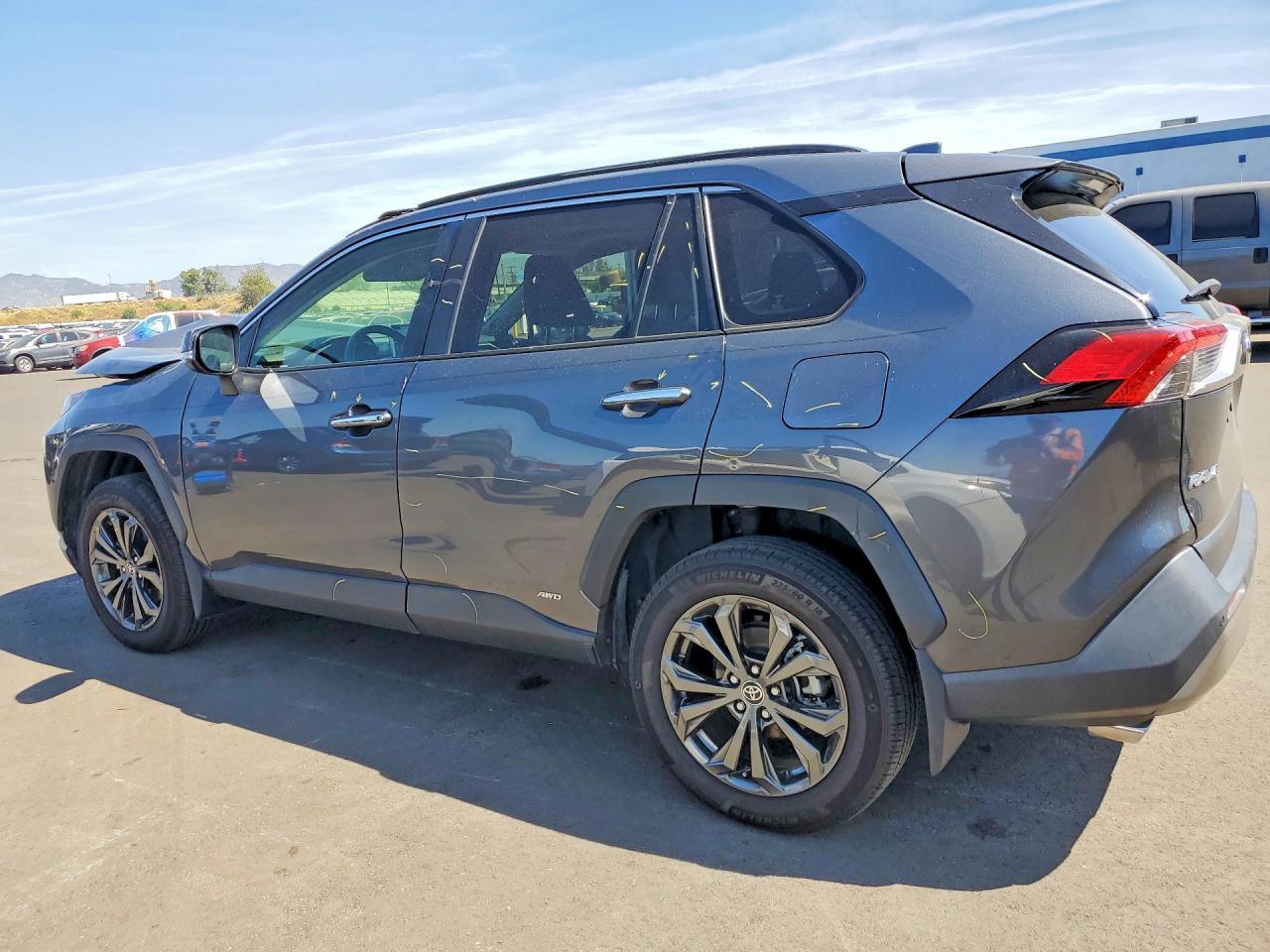 2022 Toyota Rav4 Hybrid Limited - Image 2