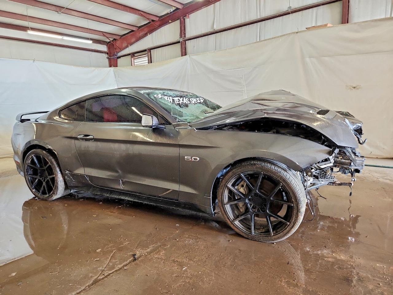 2022 Ford Mustang Gt - Фото 4