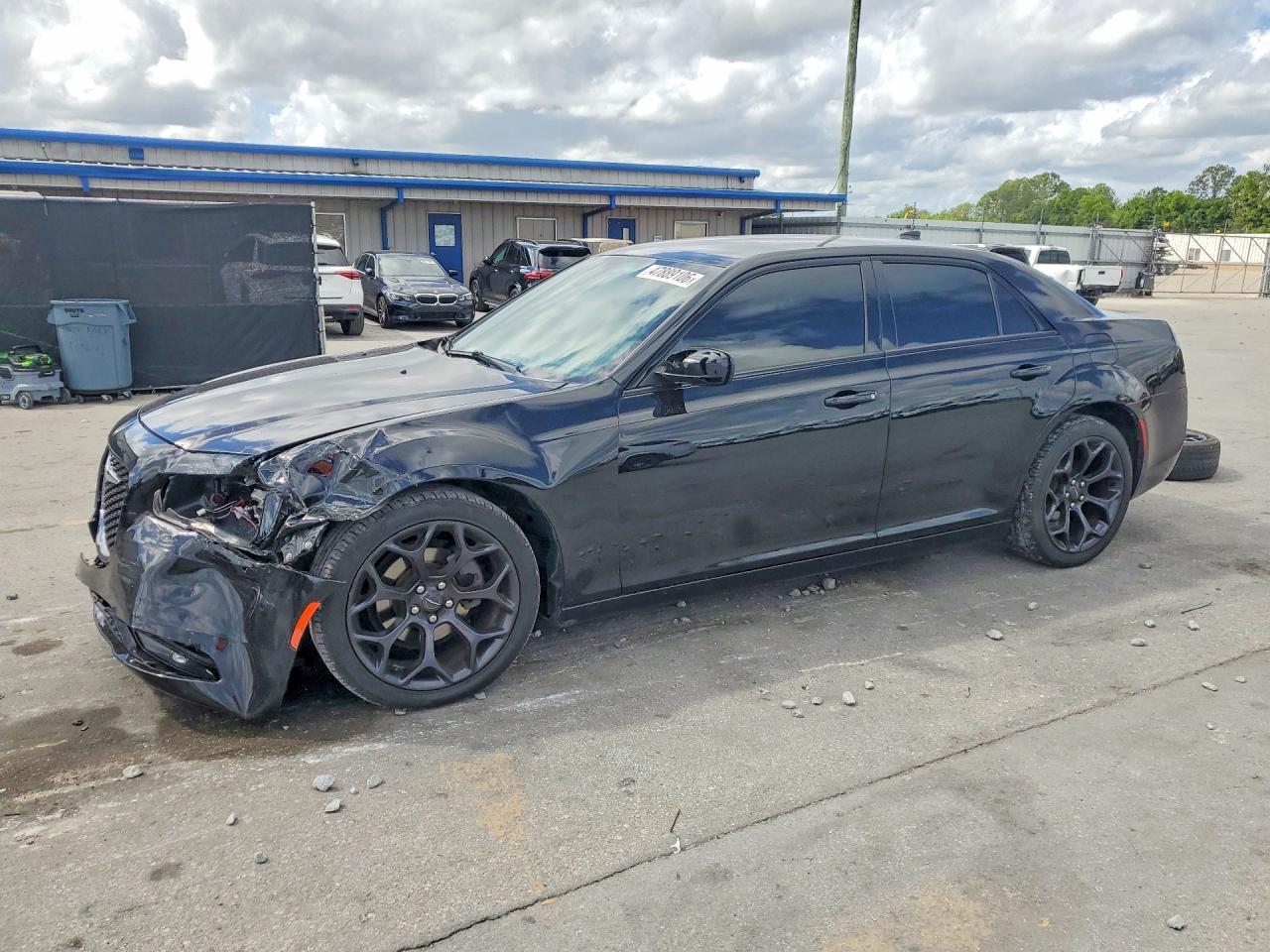 2019 Chrysler 300 S