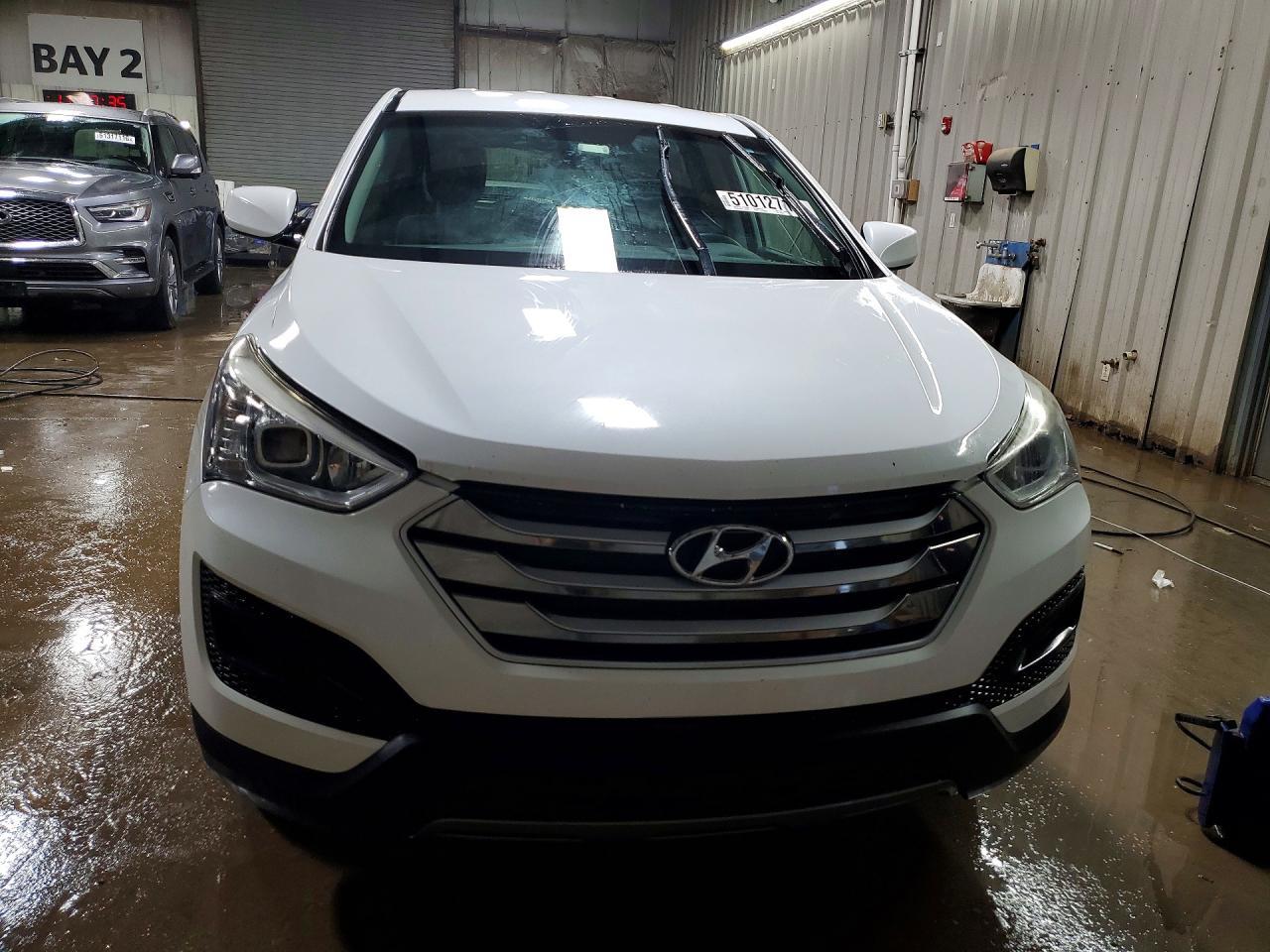 2016 Hyundai Santa Fe Sport 2.4L - Фото 5