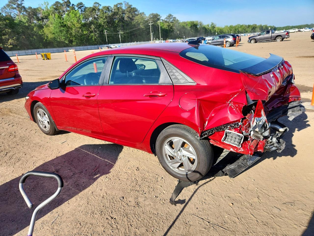 2025 Hyundai Elantra Se - Фото 2