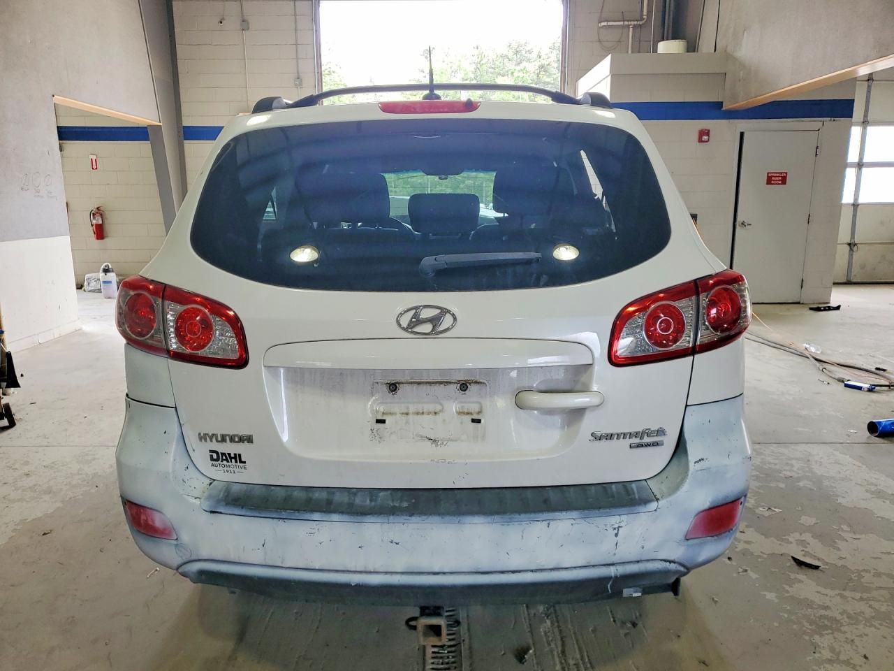 2011 Hyundai Santa Fe Gls - Image 6