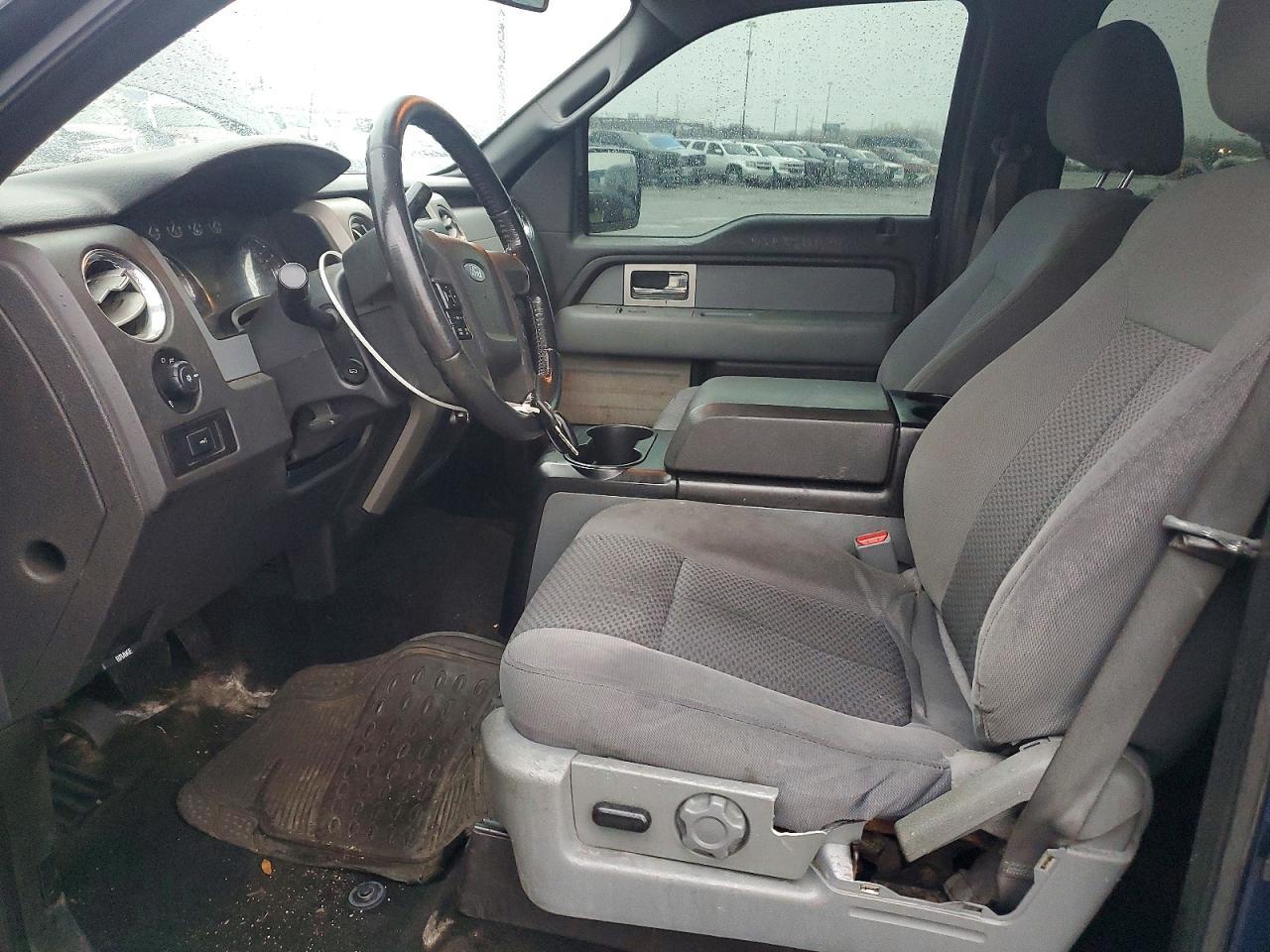 2011 Ford F150 Supercrew - Image 7