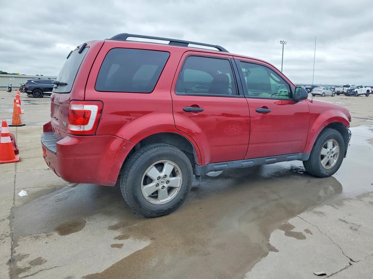 2012 Ford Escape Xlt - Image 3