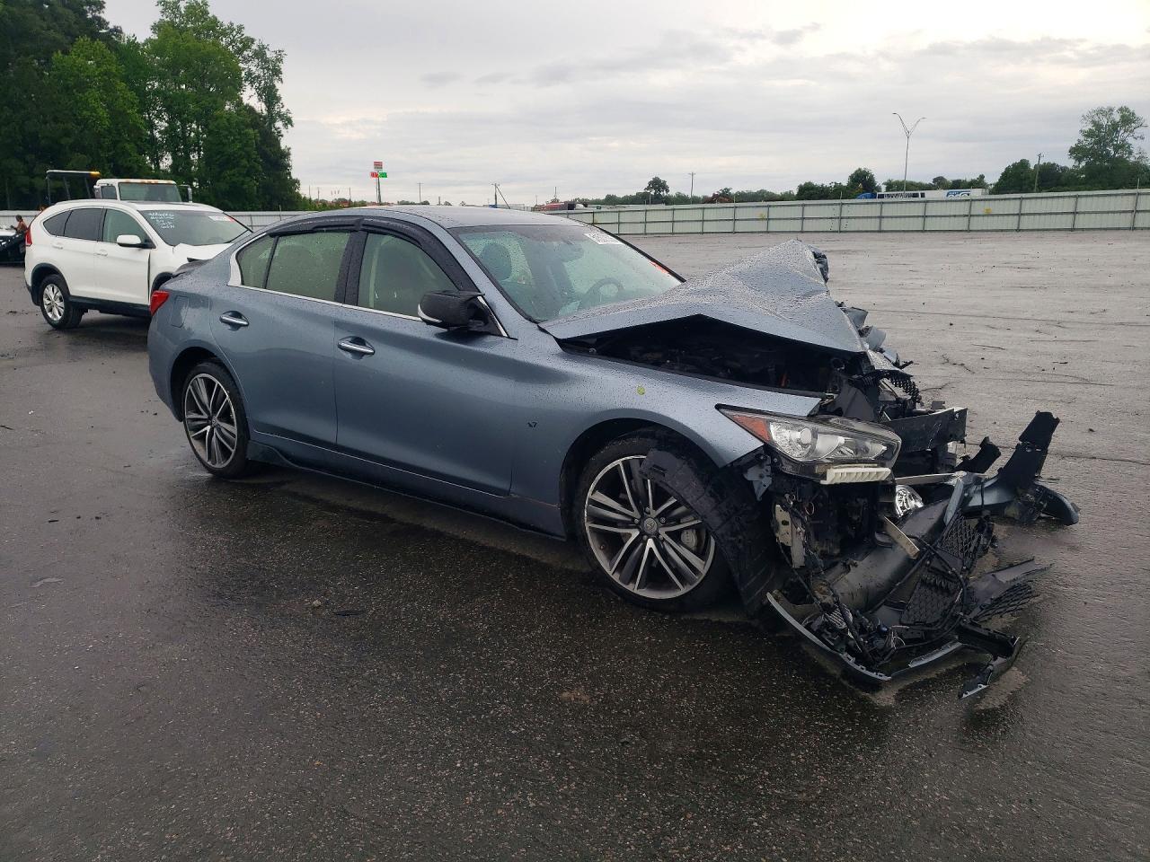 2015 Infiniti Q50 Sport - Image 4