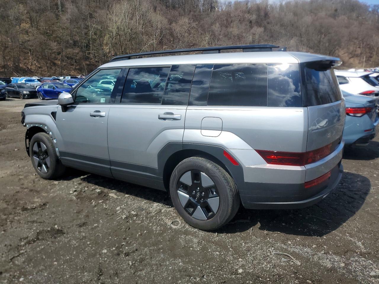 2024 Hyundai Santa Fe Hybrid Sel - Image 2