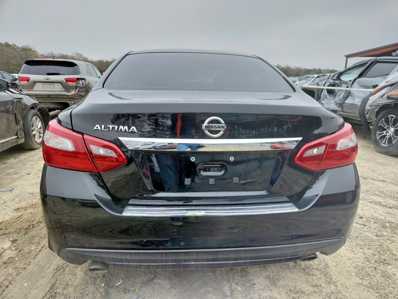 2017 Nissan Altima 2.5 S - Фото 6