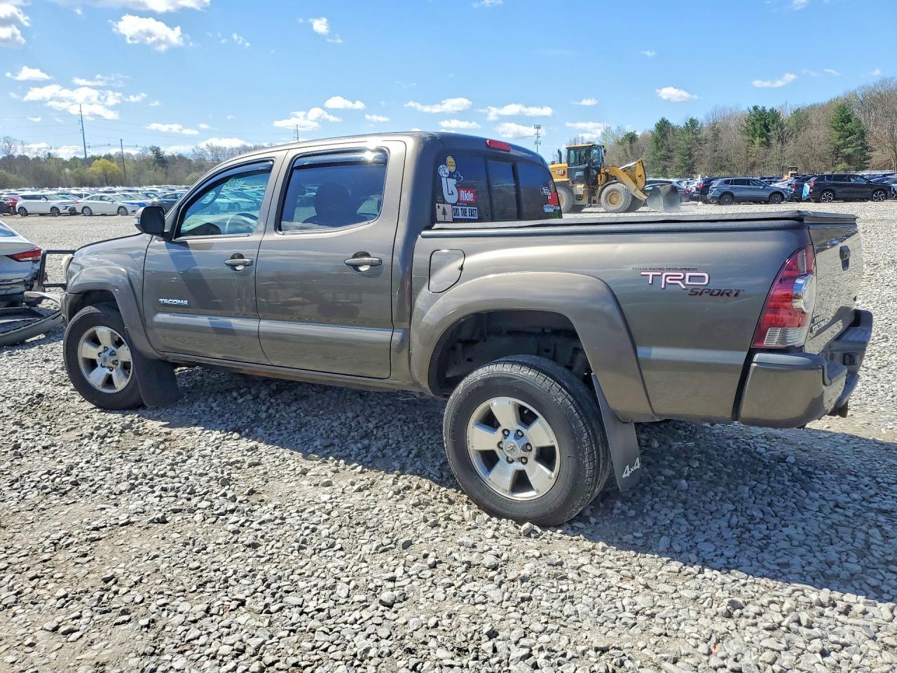 2013 Toyota Tacoma Double Cab - Фото 2