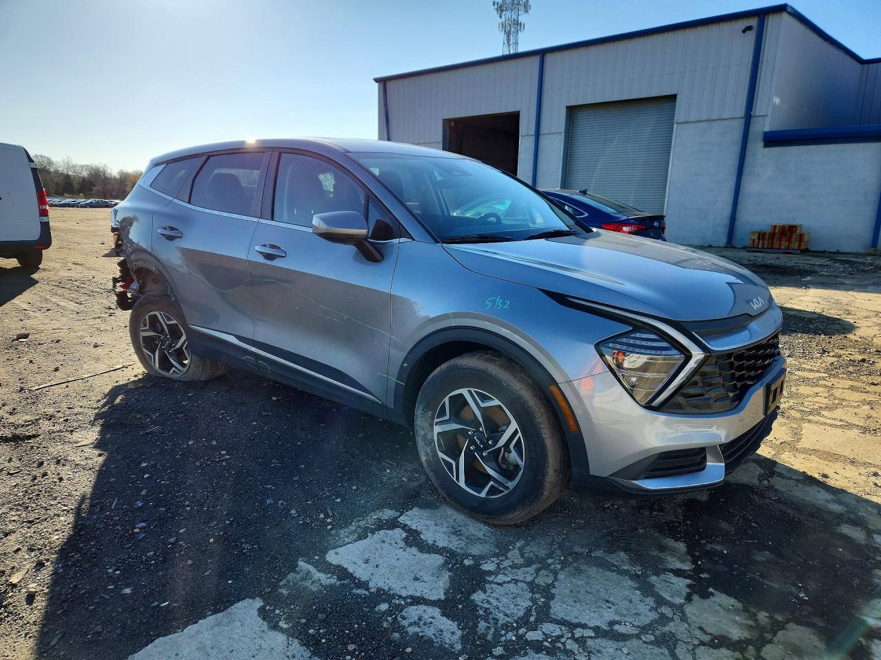 2024 Kia Sportage Lx - Image 4