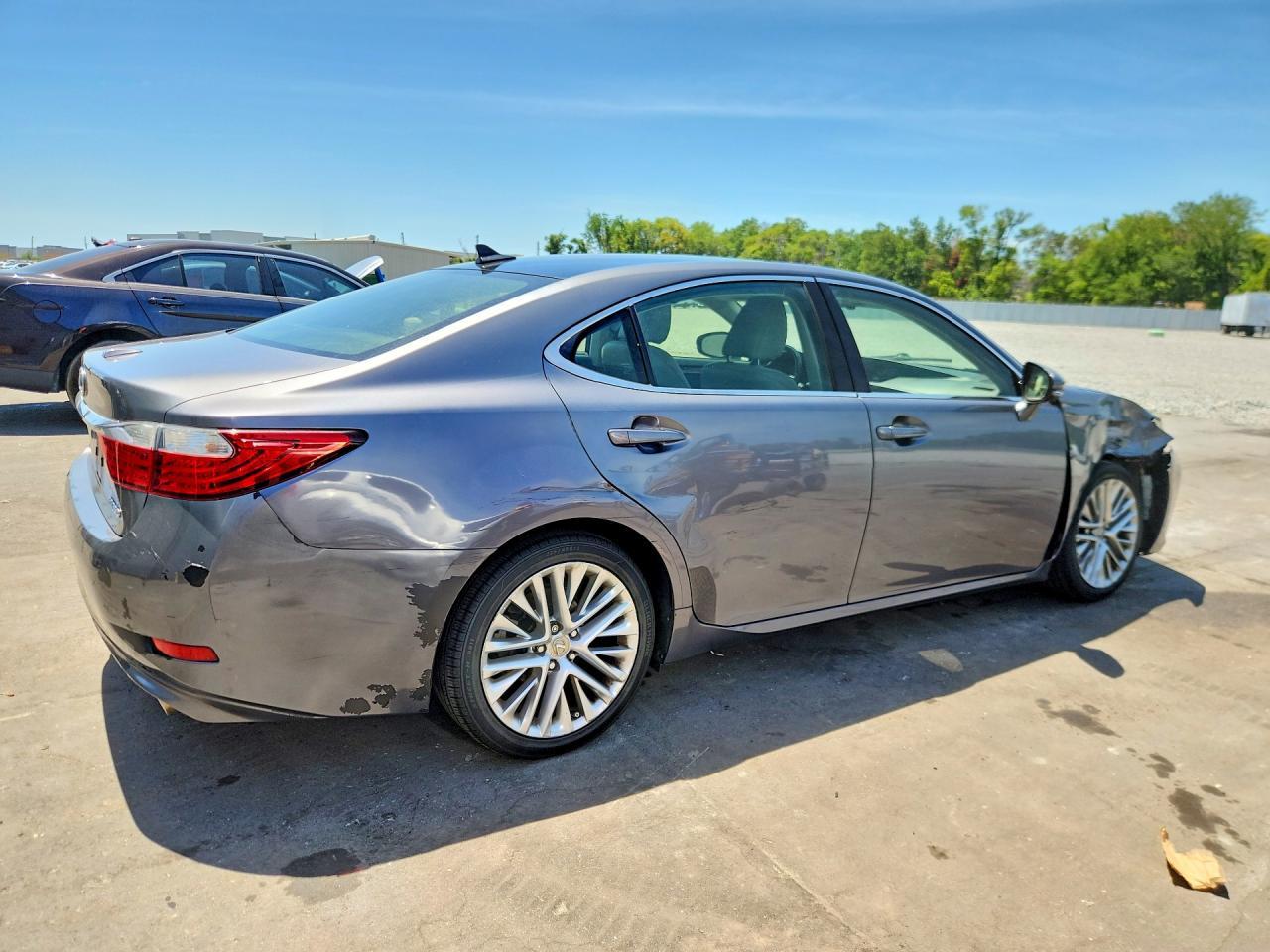 2013 Lexus Es 350 - Image 3