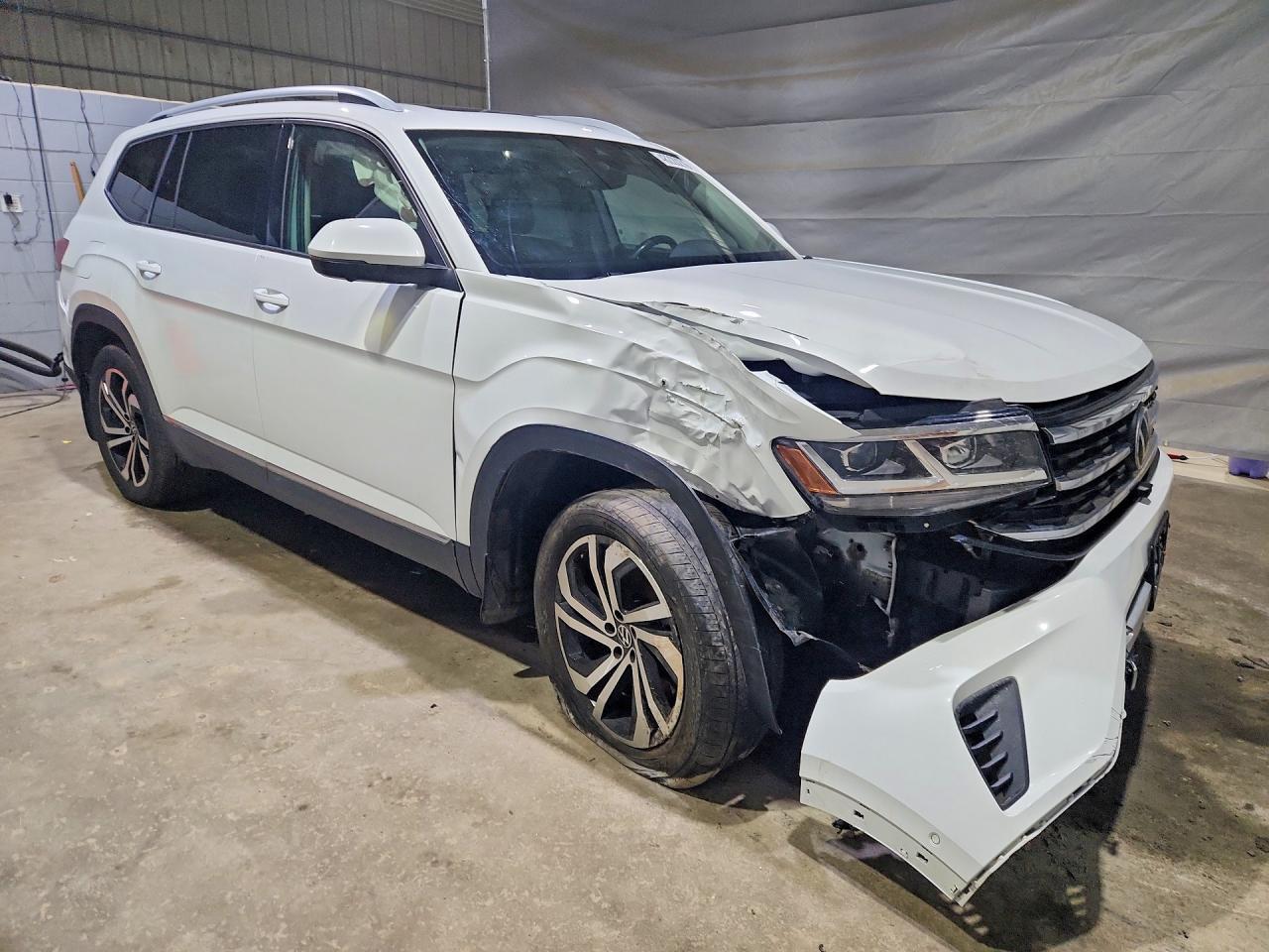 2021 Volkswagen Atlas Sel Premium - Фото 4