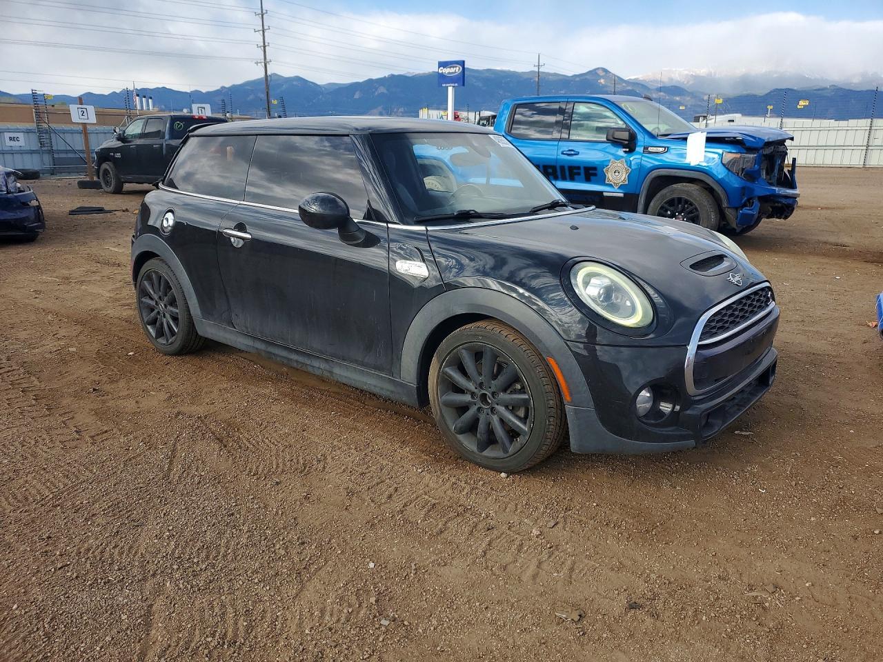 2019 Mini Cooper S - Image 4
