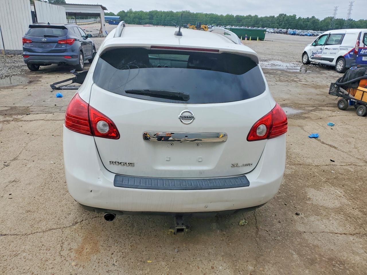 2011 Nissan Rogue S - Фото 6