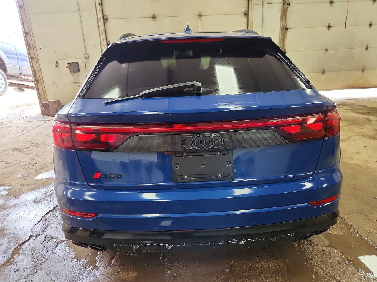2025 Audi Sq8 Prestige - Image 6