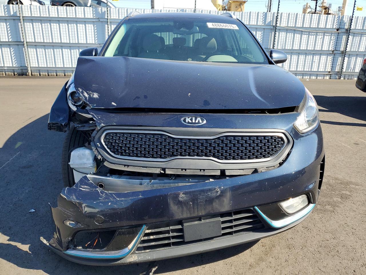 2019 Kia Niro Plug-In Hybrid Lx - Фото 5