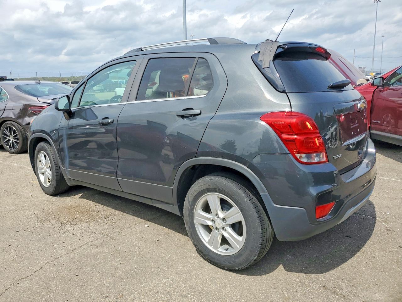2017 Chevrolet Trax 1Lt - Image 2