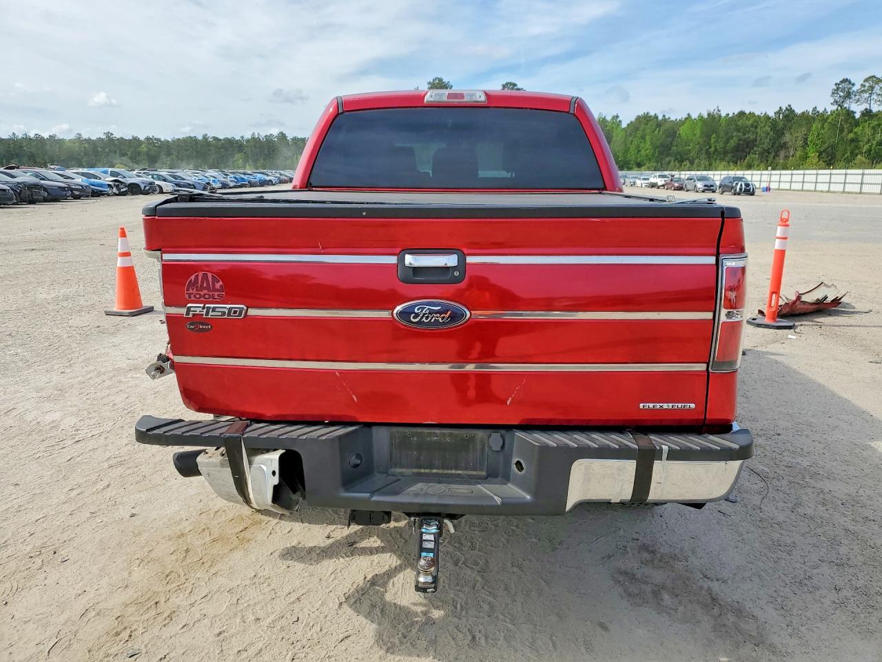 2012 Ford F150 Supercrew - Image 6
