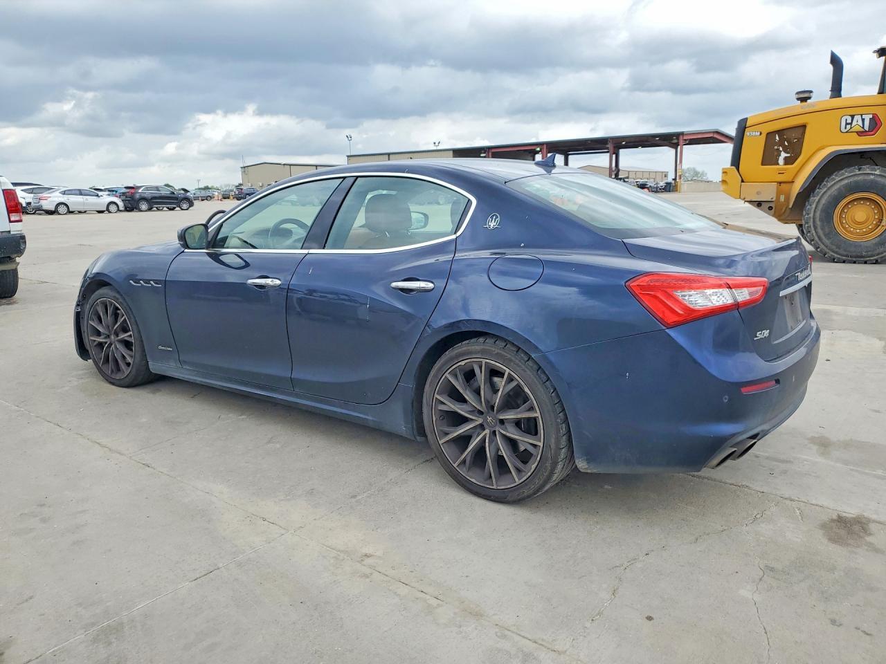 2019 Maserati Ghibli S - Фото 2