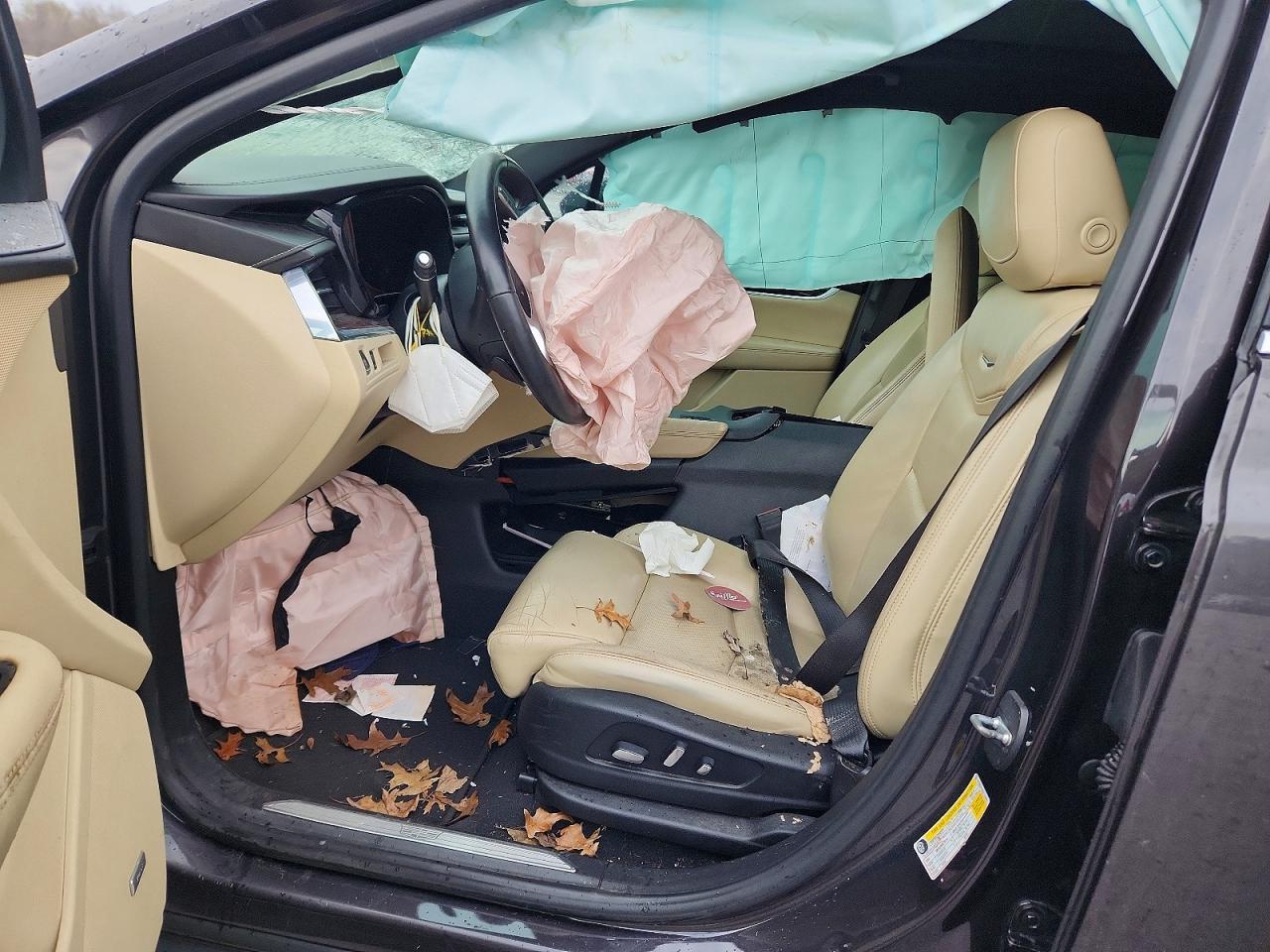 2017 Cadillac Xt5 Luxury - Image 7