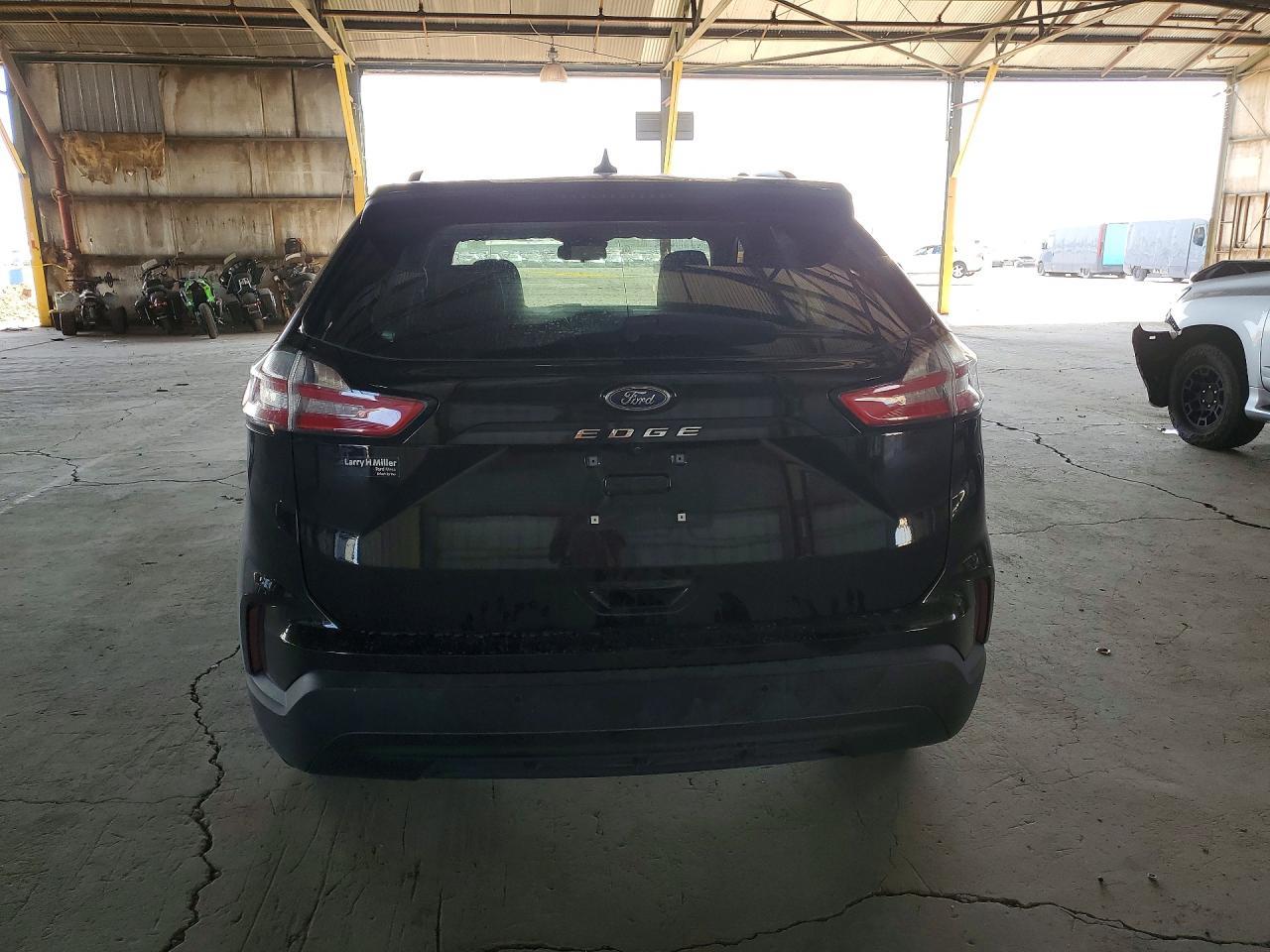 2021 Ford Edge Se - Фото 6