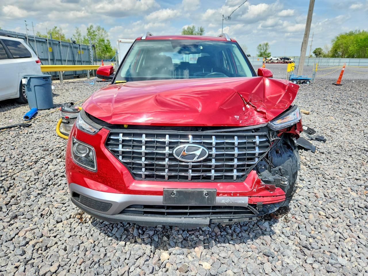2023 Hyundai Venue Sel - Image 5