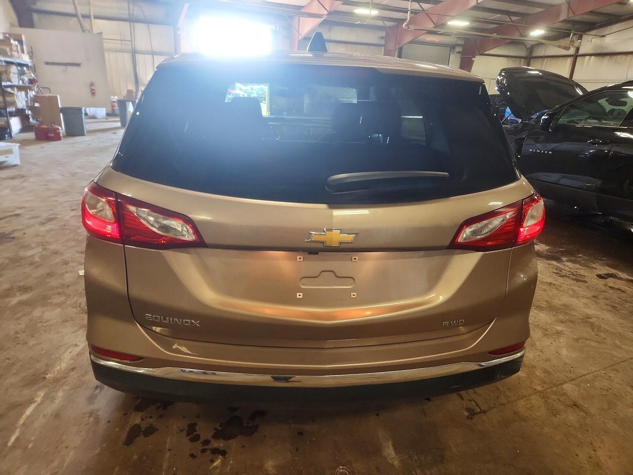 2018 Chevrolet Equinox Ls - Image 6