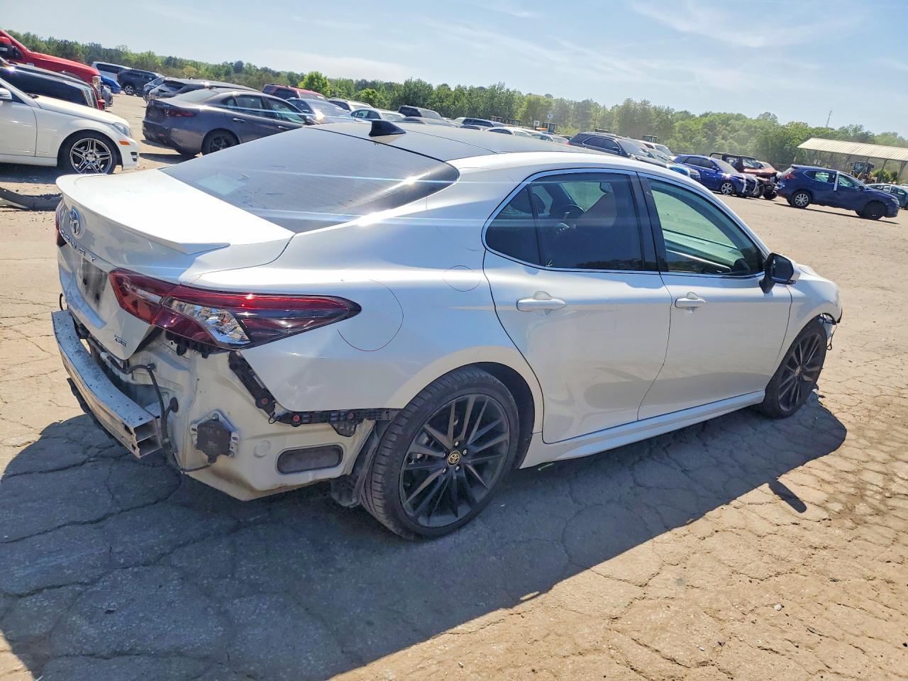 2023 Toyota Camry Xse V6 - Фото 3