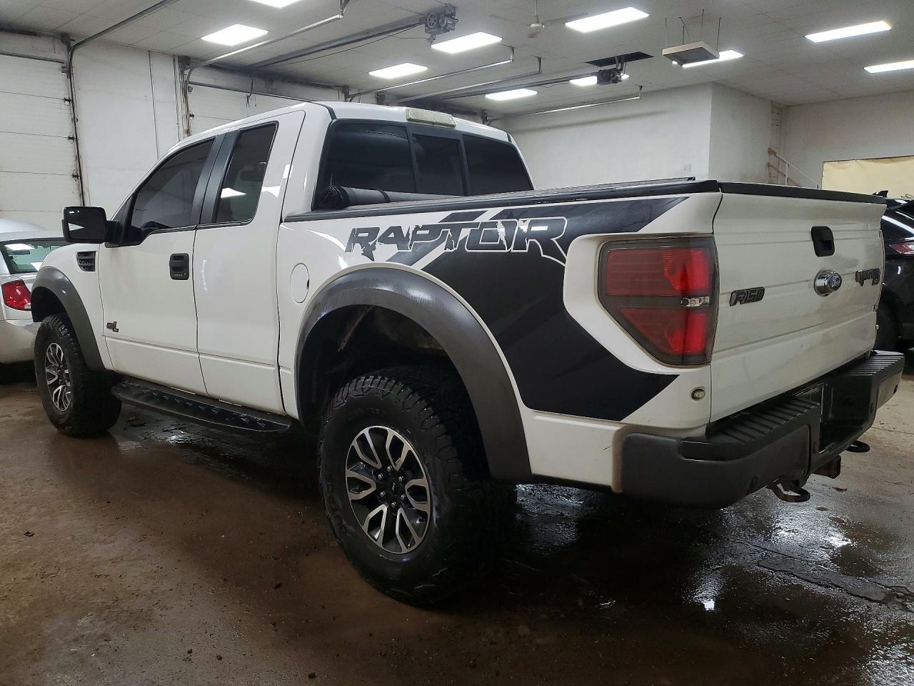 2013 Ford F150 Svt Raptor - Фото 2