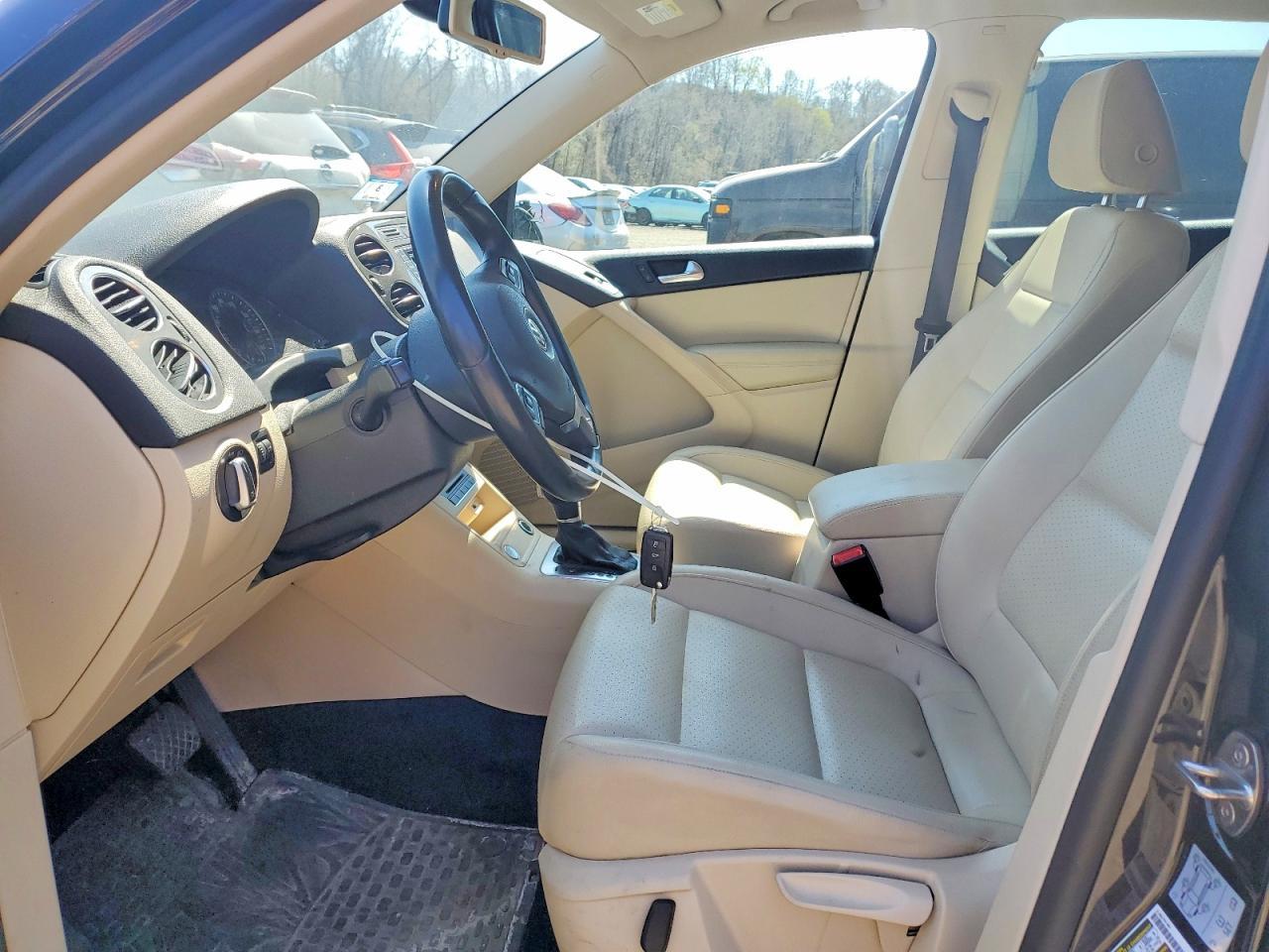 2016 Volkswagen Tiguan - Фото 7