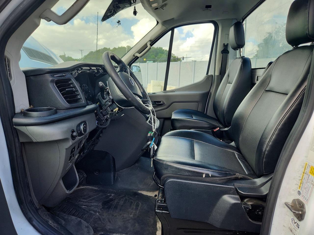 2021 Ford Transit Truck Cab And Chassis - Image 7