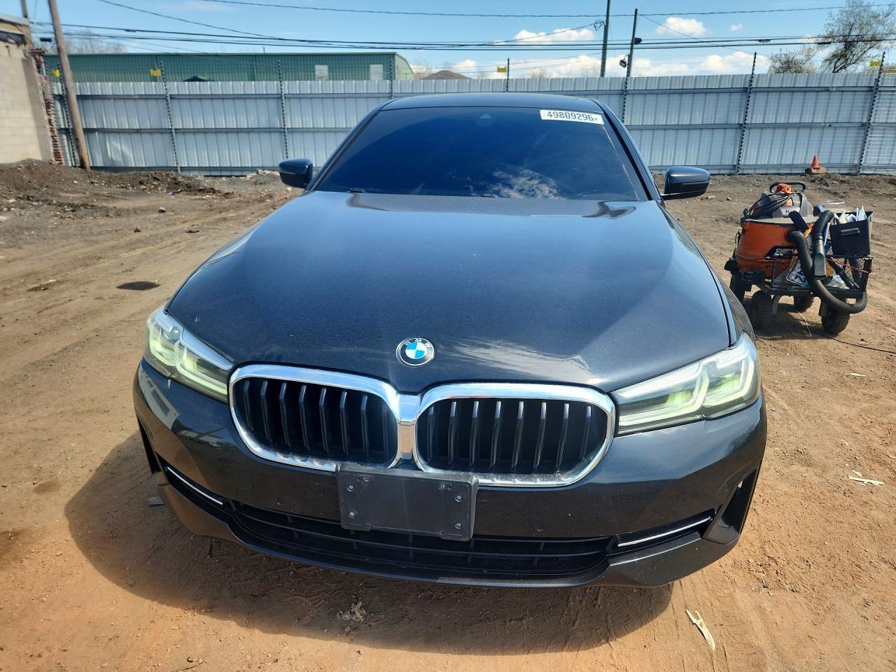 2022 BMW 530 Xi - Image 5