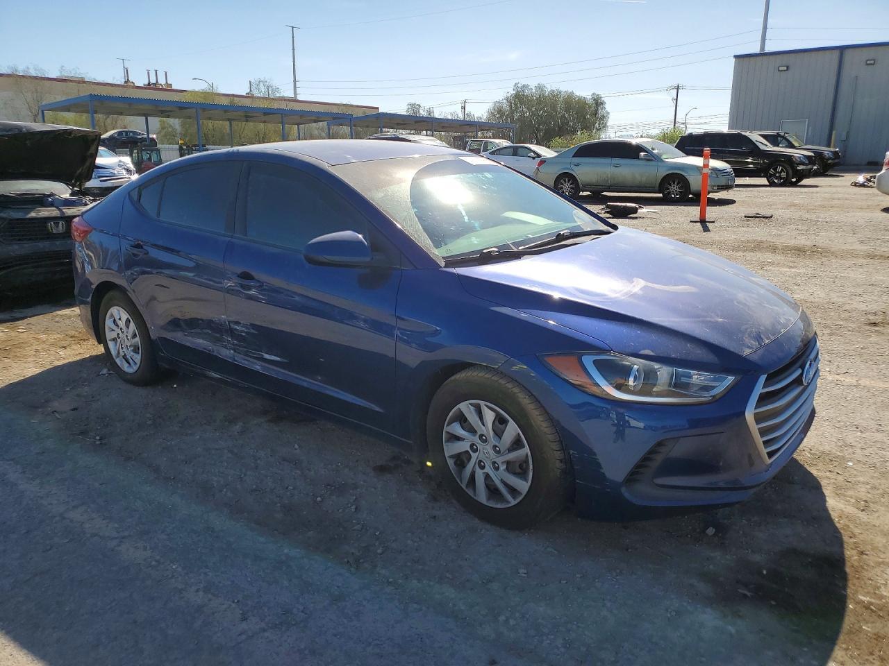 2018 Hyundai Elantra Se - Image 4
